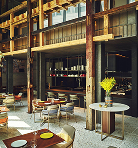 Italian Restaurant Lokal House - Voco by IHG